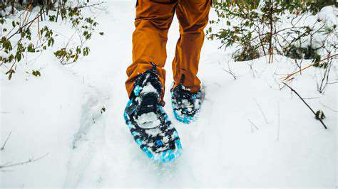 ClothingandFootwear:StayingWarm,Dry,andComfortable