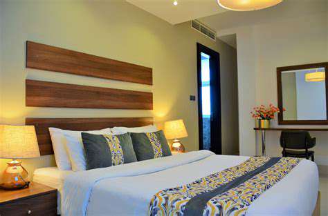BoutiqueHotelsandApartments:AComfortableMiddleGround