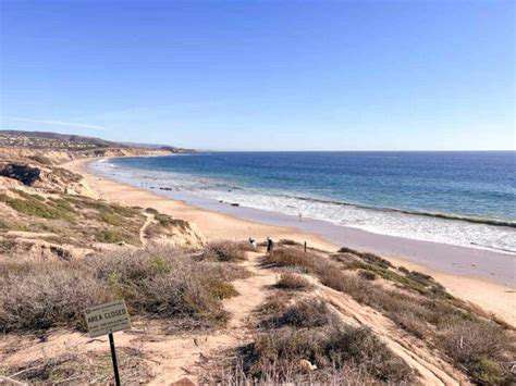EmbracingtheOutdoors:Parks,Beaches,andHikingTrails