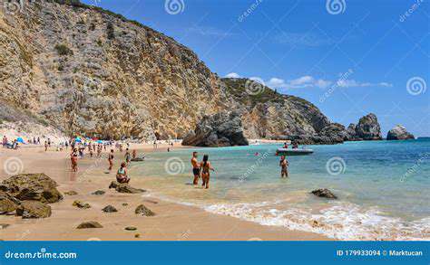 Sesimbra:ACoastalTownwithHiddenBeaches